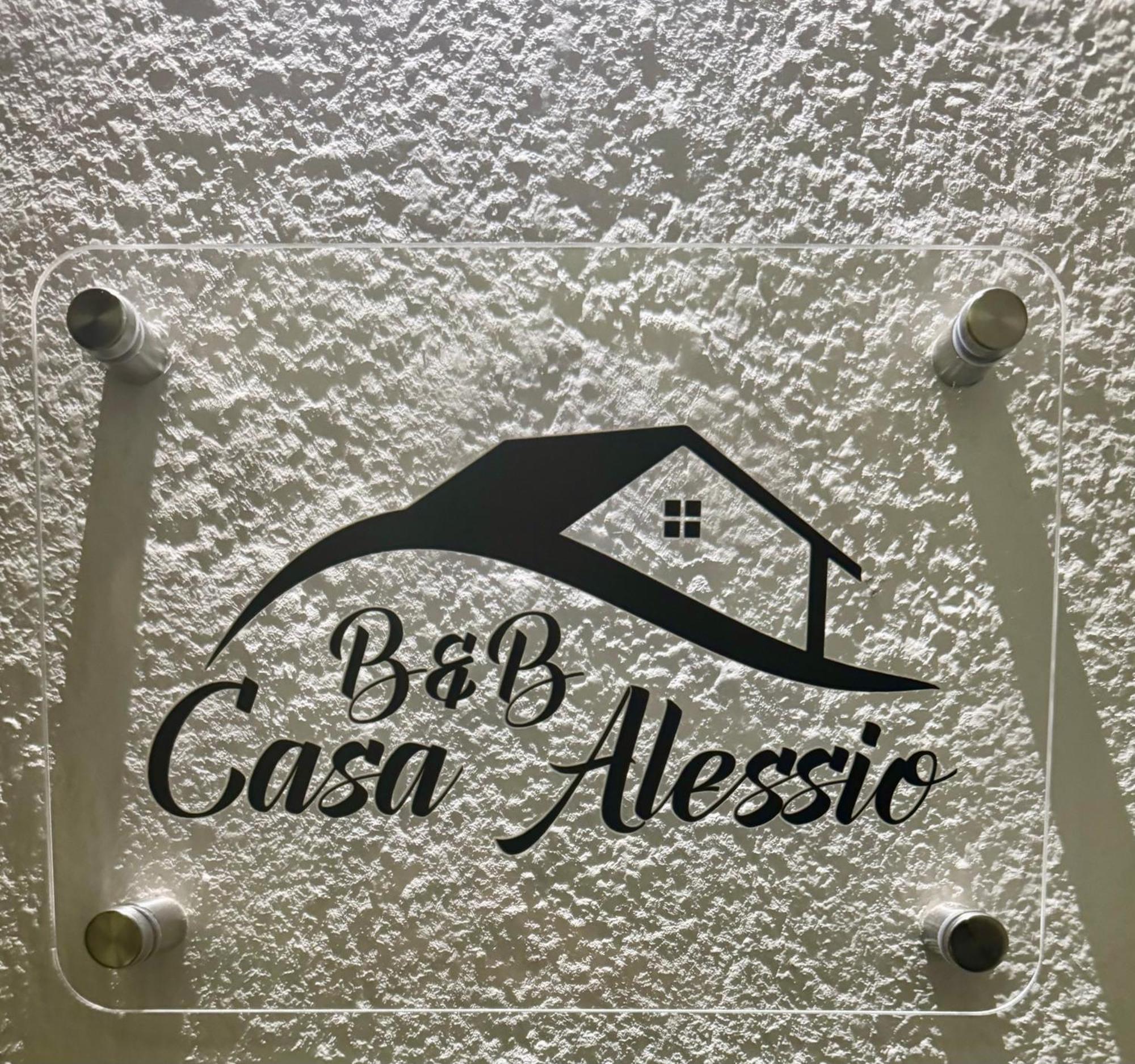 Casa Alessio - Elegante Appartamento Nel Cuore Di Чезано-Мадерно Экстерьер фото